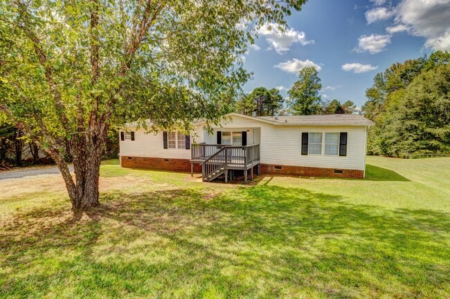 106 7 Hawks Trail in Shelby, NC - Building Photo - Building Photo