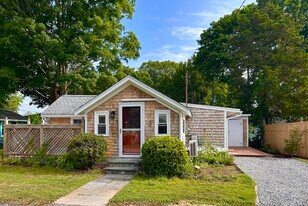 6-5 5th St in Madison, CT - Building Photo