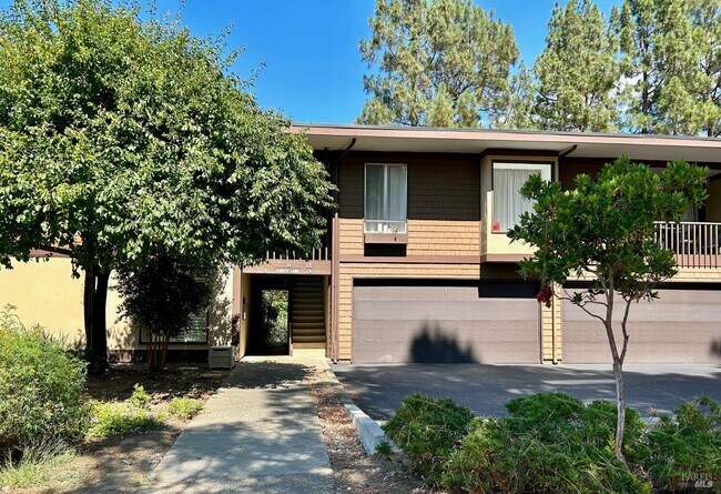 property at 9 Forest Ln