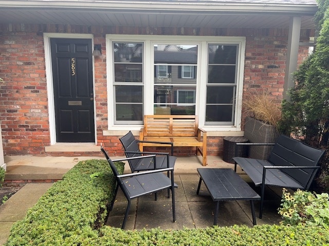 property at 583 N Old Woodward Ave