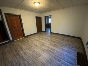 12 S Beard St in Danville, IL - Building Photo - Building Photo