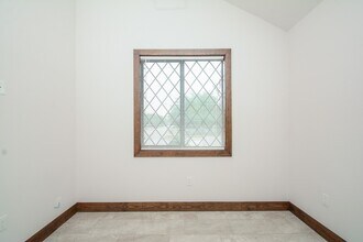 29527 Turnbury Village Dr in Spring, TX - Building Photo - Building Photo