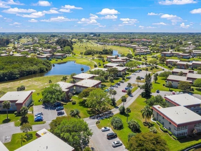 property at 69 Royal Oak Ct