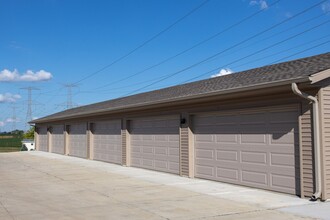 Prairie Creek of Morton in Morton, IL - Foto de edificio - Building Photo