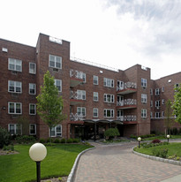 20 Chapel Pl Apartments