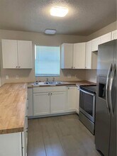 1557 20th St in Sarasota, FL - Building Photo - Building Photo