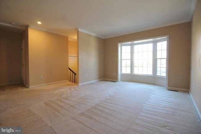 3186 Cantrell Ln in Fairfax, VA - Building Photo - Building Photo