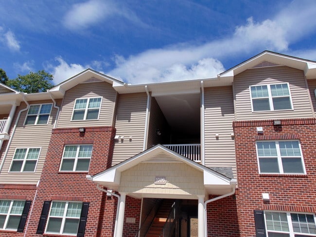 Pine Valley Apartments in New Bern, NC - Foto de edificio - Building Photo