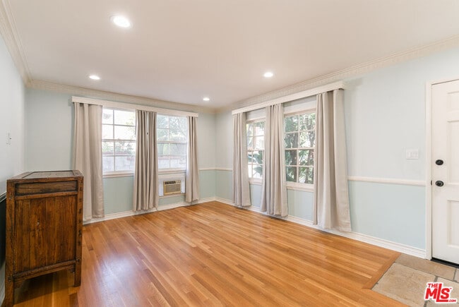 921 N Spaulding Ave in West Hollywood, CA - Building Photo - Building Photo