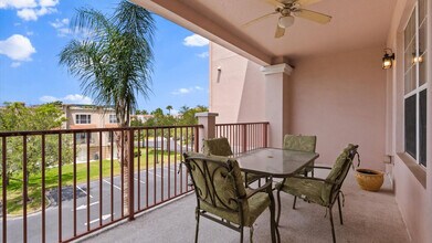 5037 Shoreway Loop in Orlando, FL - Building Photo - Building Photo