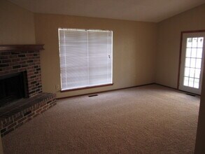 2701 Pennington Ave in Edmond, OK - Building Photo - Building Photo