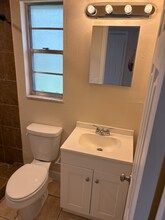 240 W Gardenia Dr in Orange City, FL - Building Photo - Building Photo