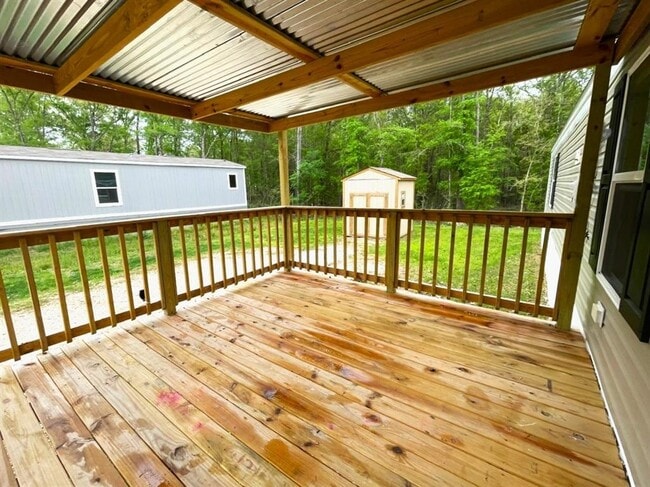 25216 Twin Oaks Dr in New Caney, TX - Building Photo - Building Photo