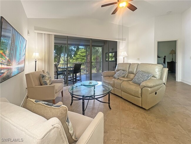 7092 Timberland Cir in Naples, FL - Building Photo - Building Photo
