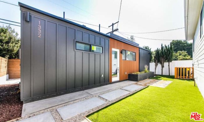 property at 1332 Silver Lake Blvd