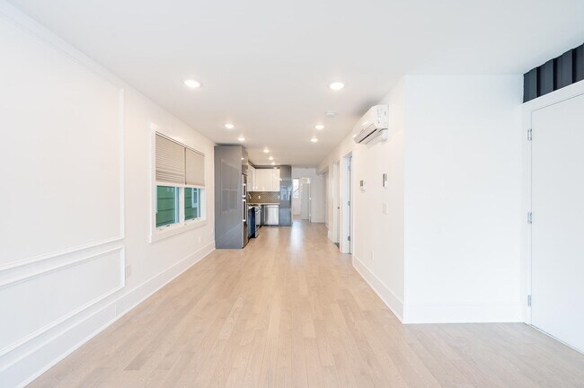 309 Palisade Ave in Union City, NJ - Building Photo - Building Photo