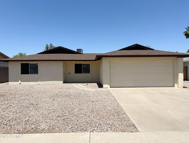 property at 700 W Park Ave