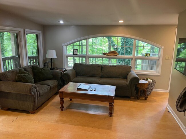 272 Williams Ridge Rd in Boone, NC - Building Photo - Building Photo