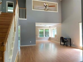 16427 Dunmoor Dr in Houston, TX - Building Photo - Building Photo