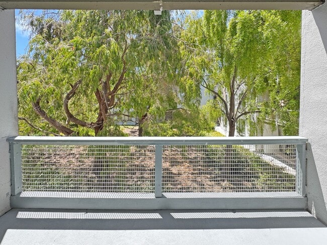 property at 4 Admiral Dr