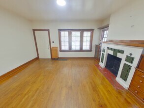 411 S Poplar St in Wichita, KS - Building Photo - Building Photo