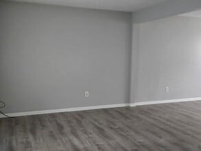 1235 Hillcrest Dr in Ashland, OH - Building Photo - Building Photo