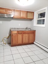 599 Bramhall Ave, Unit Basement in Jersey City, NJ - Building Photo