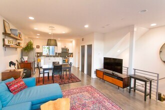 8628A 3rd Ave NW in Seattle, WA - Building Photo - Building Photo