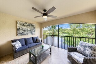 28002 Bridgetown Ct in Bonita Springs, FL - Building Photo