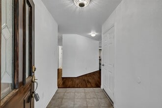 198 W Misty Dawn Dr in Conroe, TX - Building Photo - Building Photo