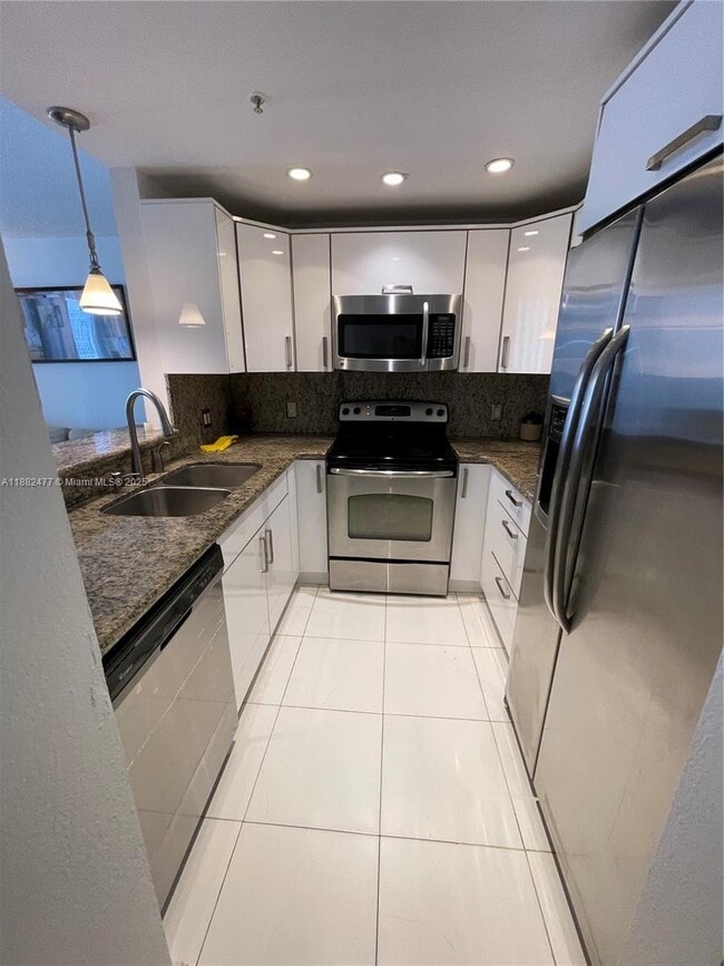 property at 185 SE 14th Terrace
