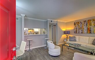 Clear Lake Apartments