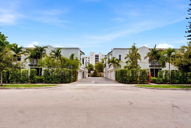 property at 432 SE 16th St
