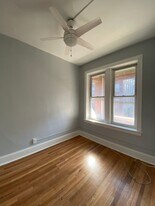 901 N Leavitt St in Chicago, IL - Building Photo