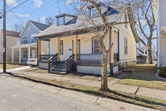 5331 Owasco St in Cincinnati, OH - Foto de edificio - Building Photo