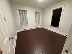 71 S 6th Ave in Coatesville, PA - Foto de edificio - Building Photo