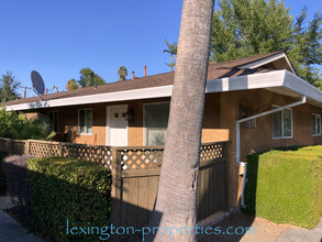 4717 Amber Ln in Sacramento, CA - Building Photo - Building Photo