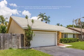 8211 NW 53rd St in Lauderhill, FL - Building Photo - Building Photo