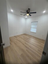 711 Staitti St, Unit 5107-A in Humble, TX - Foto de edificio - Building Photo