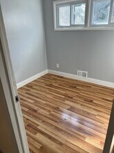 68 Chapel Hill Dr in Brentwood, NY - Building Photo - Building Photo