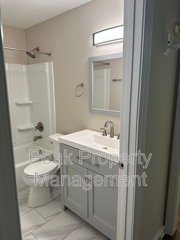 1815 Rockwood Rd in Richmond, VA - Building Photo - Building Photo
