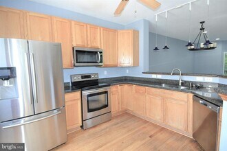 623 Trout Run Ct in Odenton, MD - Building Photo - Building Photo