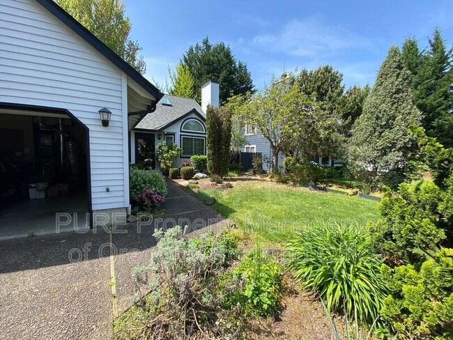 property at 15779 SW 87th Ave