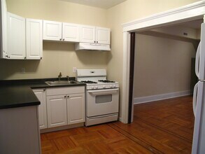 205 W 29th St, Unit 1 in Baltimore, MD - Building Photo - Building Photo