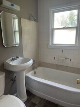 12025 Shady Oak Blvd in Garfield Heights, OH - Building Photo - Building Photo