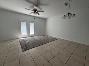 2190 Monument Rd in Jacksonville, FL - Building Photo - Building Photo