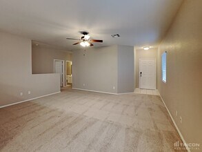 962 E Cowboy Cove Trail in San Tan Valley, AZ - Building Photo - Building Photo