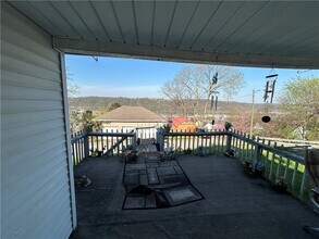 709 Oakland Ave in Charleroi, PA - Building Photo - Building Photo