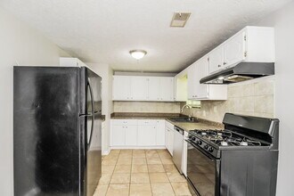 2607 Foxwood Pl in Marietta, GA - Building Photo - Building Photo