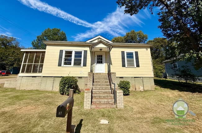 property at 17 11th St